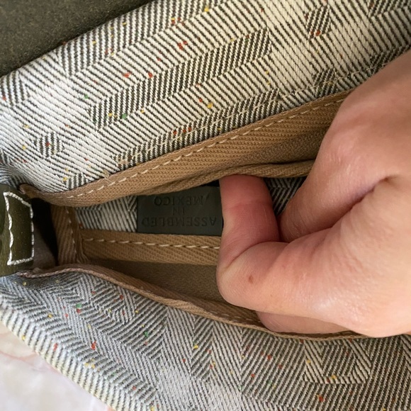 Dooney & Bourke Green Shoulder bag - Picture 7 of 8